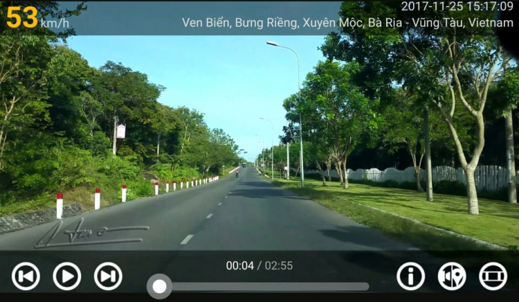 Mùa hè rực rỡ, rong ruổi trên những con đường ven biển Mùa hè rực rỡ, rong ruổi trên những con đường ven biển