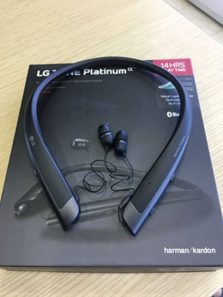LG Tone Platinum HBS 930 1.jpg