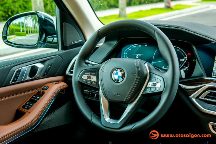 Thaco BMW ra mắt X5 thế hệ mới (G05): SUV 7 chỗ; giá 4,299 tỷ đồng Thaco BMW ra mắt X5 thế hệ mới (G05): SUV 7 chỗ; giá 4,299 tỷ đồng