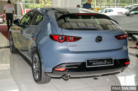 otosaigon_Mazda3 HB -1.jpg