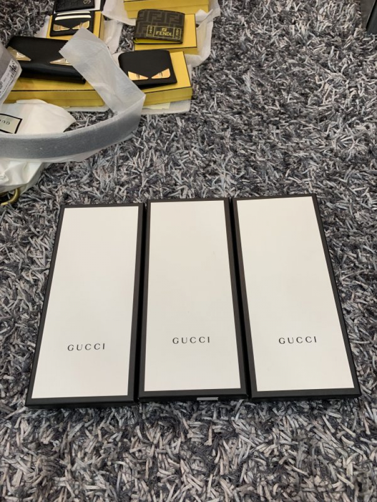 Thái Dương Authentic-Chuyên Bán Đồ Hiệu Gucci Fendi Dolce Hermes Givenchy LV Balenciaga,Saint,Ds v.v