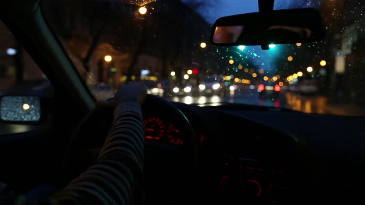 Những điều cần lưu ý khi lái xe ban đêm