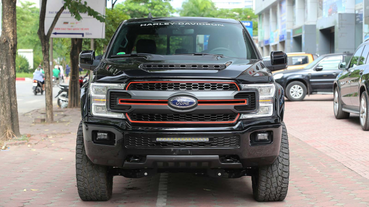 Chiêm ngưỡng bán tải Ford F-150 Harley-Davidson cực hiếm tại Việt Nam