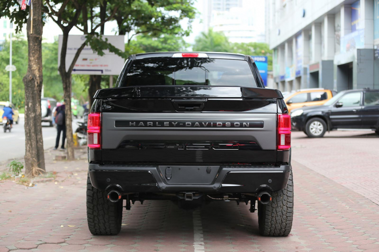 Chiêm ngưỡng bán tải Ford F-150 Harley-Davidson cực hiếm tại Việt Nam Chiêm ngưỡng bán tải Ford F-150 Harley-Davidson cực hiếm tại Việt Nam
