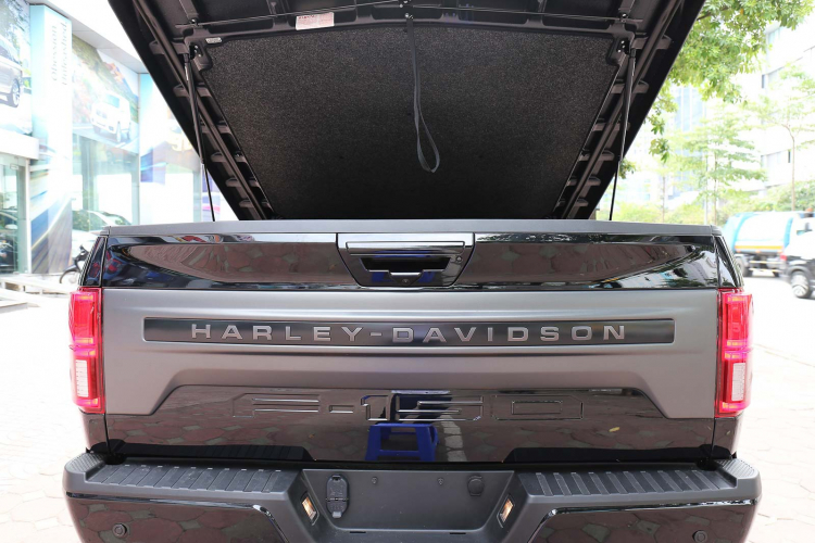Chiêm ngưỡng bán tải Ford F-150 Harley-Davidson cực hiếm tại Việt Nam Chiêm ngưỡng bán tải Ford F-150 Harley-Davidson cực hiếm tại Việt Nam