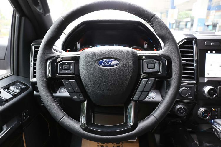 Chiêm ngưỡng bán tải Ford F-150 Harley-Davidson cực hiếm tại Việt Nam Chiêm ngưỡng bán tải Ford F-150 Harley-Davidson cực hiếm tại Việt Nam