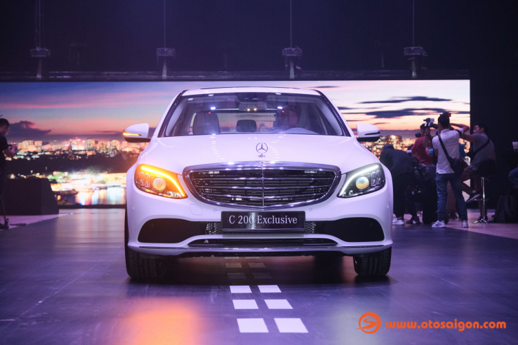 Dạo một vòng Triển lãm Mercedes-Benz Fascination 2019: GLC cán mốc 8.000 chiếc tại Việt Nam Dạo một vòng Triển lãm Mercedes-Benz Fascination 2019: GLC cán mốc 8.000 chiếc tại Việt Nam
