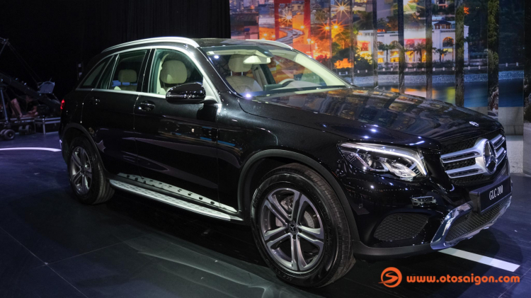 Dạo một vòng Triển lãm Mercedes-Benz Fascination 2019: GLC cán mốc 8.000 chiếc tại Việt Nam Dạo một vòng Triển lãm Mercedes-Benz Fascination 2019: GLC cán mốc 8.000 chiếc tại Việt Nam
