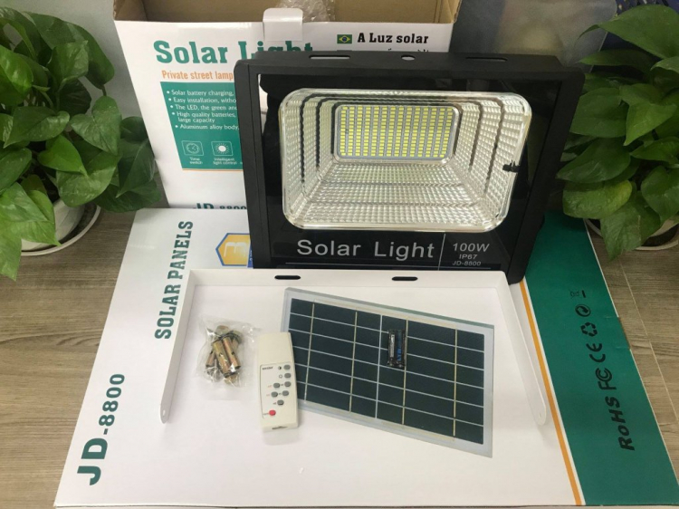 Thay cái bóng led hay thay cả bộ đèn led hư vậy mí anh ? Thay cái bóng led hay thay cả bộ đèn led hư vậy mí anh ?