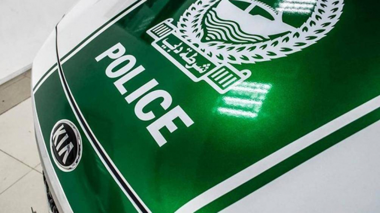 Từ chối đăng kiểm cho ô tô tự ý dán tem cảnh sát Dubai