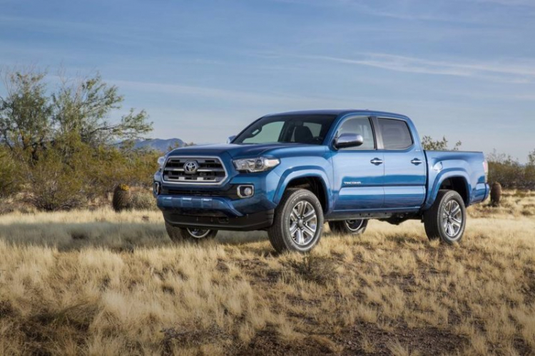 Toyota Tacoma 2016 lộ diện "dung nhan"