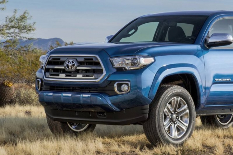 Toyota Tacoma 2016 lộ diện "dung nhan"