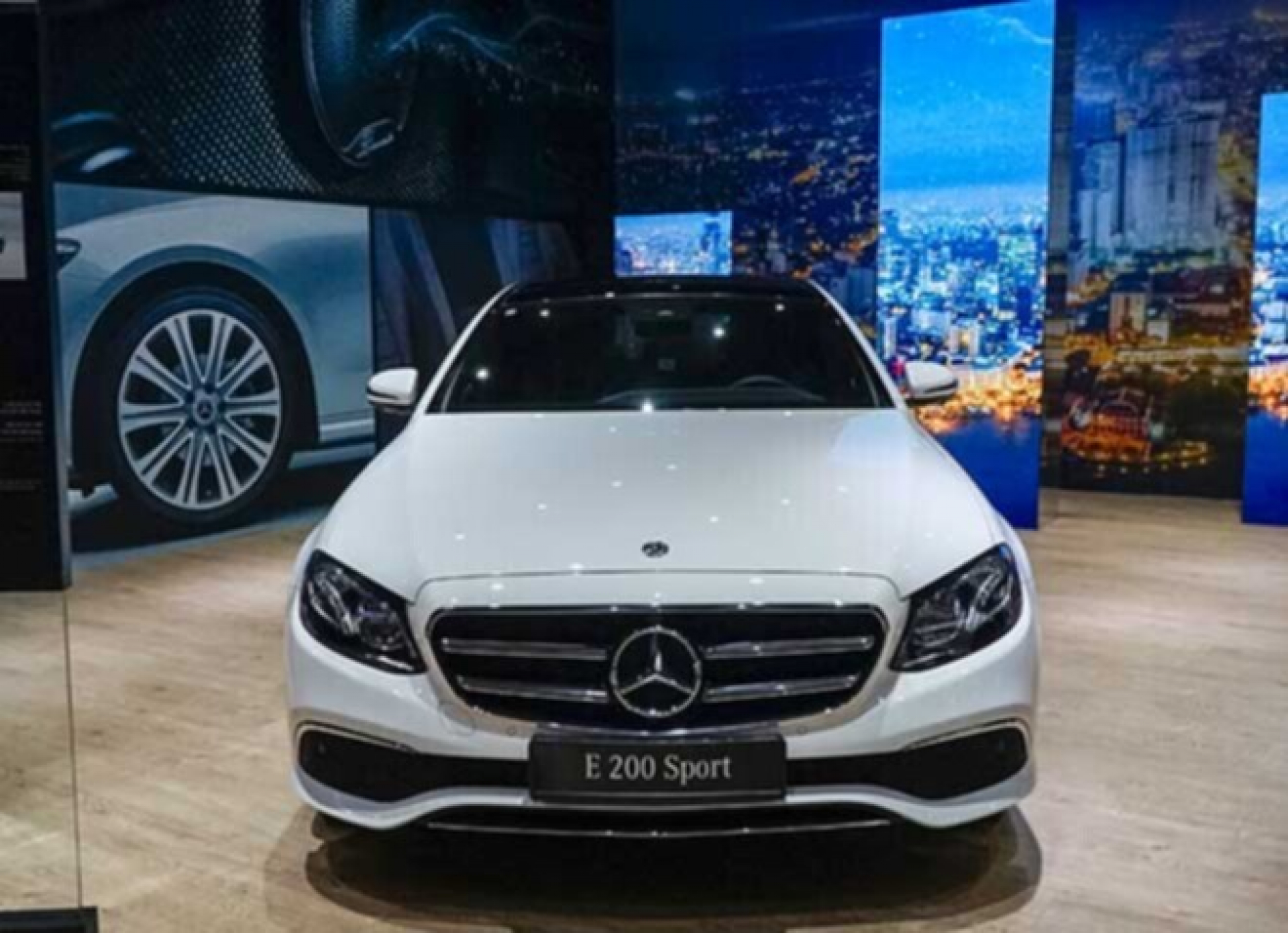 Bảng giá xe Mercedes 2019 lăn bánh các phiên bản mới nhất trên thị trường |  Tin Tức | Otosaigon