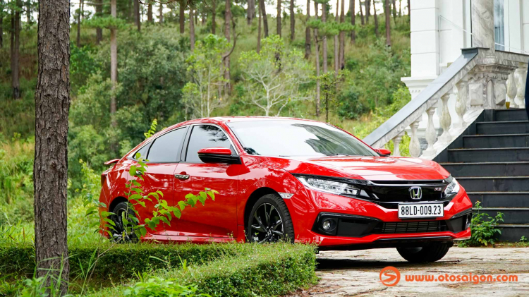 Giới thiệu Honda Civic RS 2019: Thiết kế thể thao, nổi bật trong phân khúc sedan hạng C