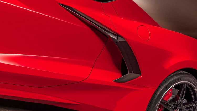 Chevrolet Corvette thế hệ mới (C8) chính thức ra mắt: Lột xác về thiết kế; lắp động cơ đặt sau Chevrolet Corvette thế hệ mới (C8) chính thức ra mắt: Lột xác về thiết kế; lắp động cơ đặt sau