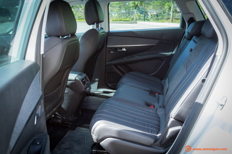 So sánh Tiguan Allspace LUXURY với Mazda CX-8 và Peugeot 5008