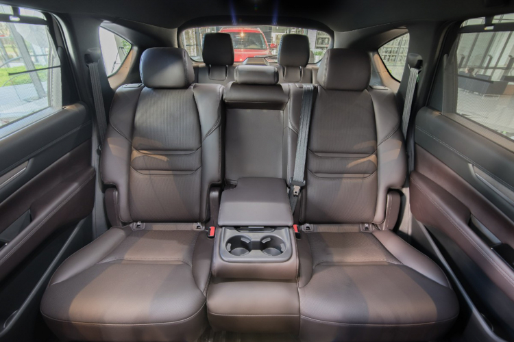 So sánh Tiguan Allspace LUXURY với Mazda CX-8 và Peugeot 5008