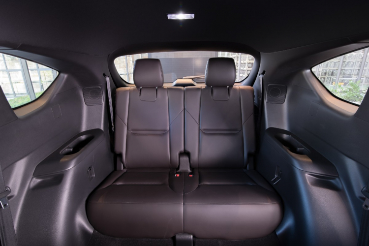 So sánh Tiguan Allspace LUXURY với Mazda CX-8 và Peugeot 5008