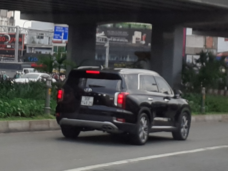 Hyundai Palisade có thể phân phối tại Việt Nam; máy dầu 2.2L giá hơn 1,8 tỷ cạnh tranh với Explorer Hyundai Palisade có thể phân phối tại Việt Nam; máy dầu 2.2L giá hơn 1,8 tỷ cạnh tranh với Explorer