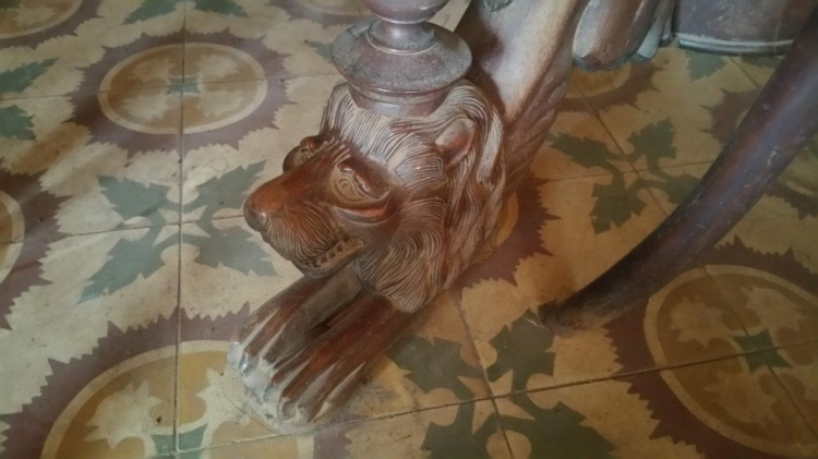 Khoe đồ nội thất gỗ tự nhiên Khoe đồ nội thất gỗ tự nhiên