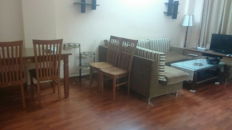 Nhờ tư vấn chung cư tầm 2 tỷ (gần Q.4, Q.1) Nhờ tư vấn chung cư tầm 2 tỷ (gần Q.4, Q.1)