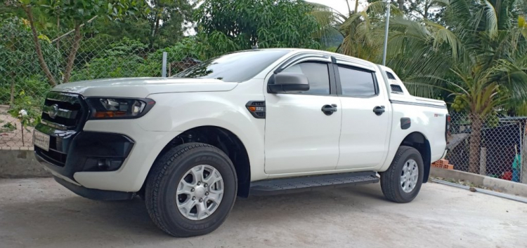 Cần bán FORD Ranger 2.0 A.T, 22,000km, màu trắng