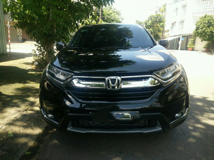 Bán Honda CR-V Turbo dk 1/2019 siêu lướt odo 5000 km