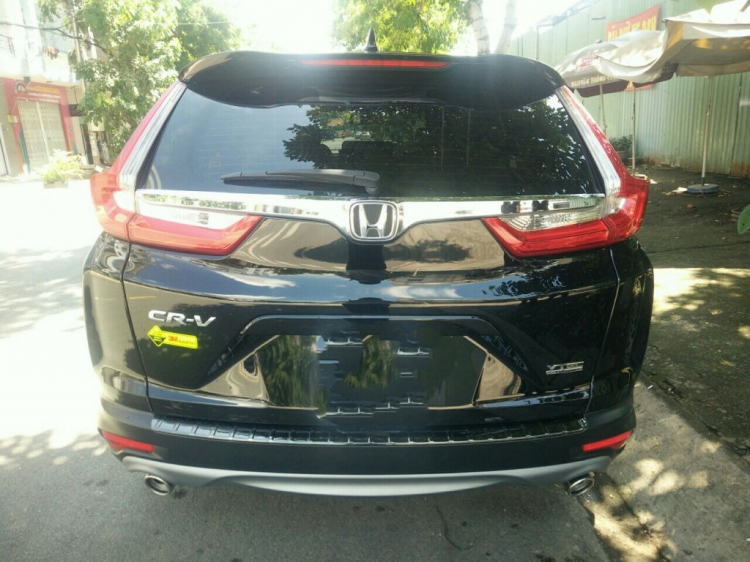 Bán Honda CR-V Turbo dk 1/2019 siêu lướt odo 5000 km