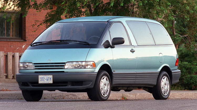 Lịch sử Toyota Previa tại Anh Quốc