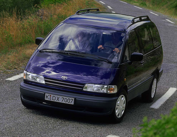 Lịch sử Toyota Previa tại Anh Quốc