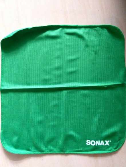 khan-lau-Sonax-xanh-3.jpg
