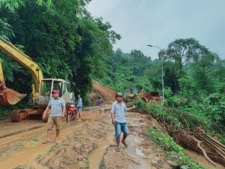 Cập nhật tình hình sạt lở ở đèo Bảo Lộc