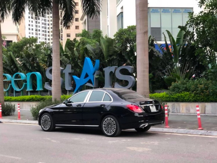 Mercedes-Benz C200 Exclusive 2019 nâng cấp ‘’dàn chân’’ của Mercedes-Maybach