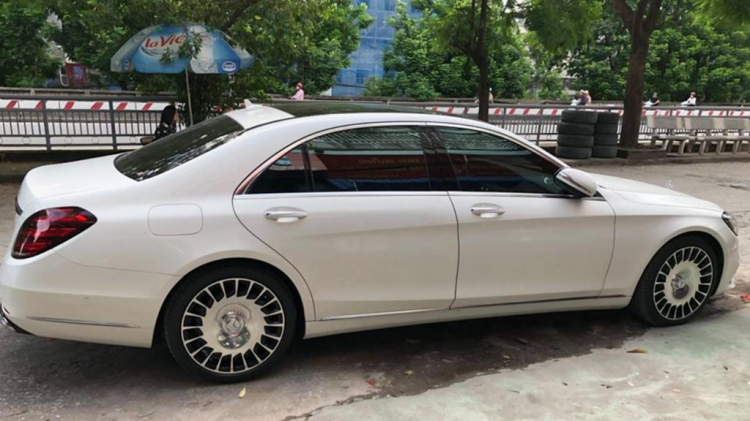 Mercedes-Benz C200 Exclusive 2019 nâng cấp ‘’dàn chân’’ của Mercedes-Maybach