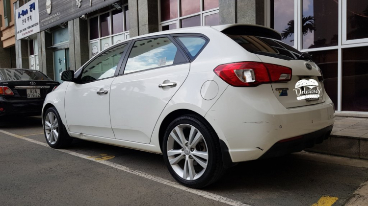 Cerato Hatchback nhập Hàn cần bán