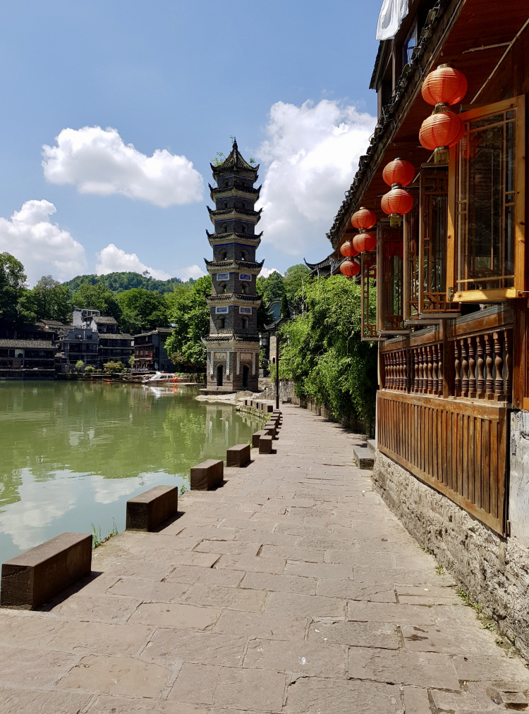 Tip đi Phượng Hoàng Cổ Trấn Tip đi Phượng Hoàng Cổ Trấn