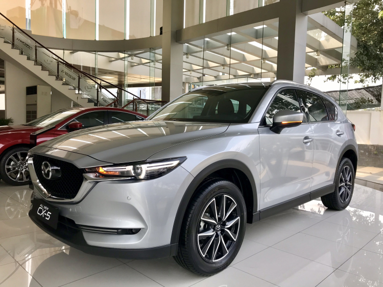 Mazda CX5 2.5 2 Cầu màu Bạc Vin 2018 Giảm sâu đẩy hàng tồn