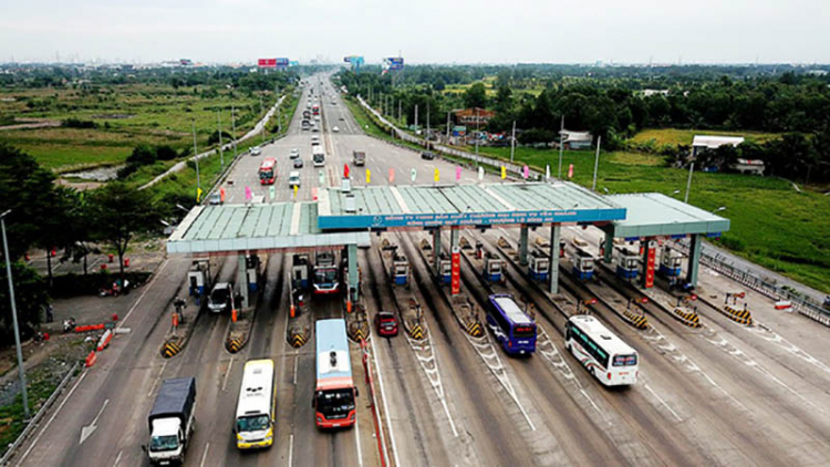 Hỗn độn vì miễn phí, cục đường bộ kiến nghị thu phí trở lại cao tốc TP. HCM - Trung Lương