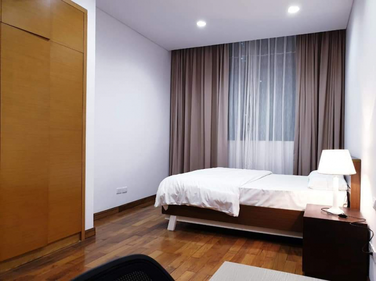 Cho thuê chung cư Dophinplaza Mỹ Đình 133m2 LH 0988252046