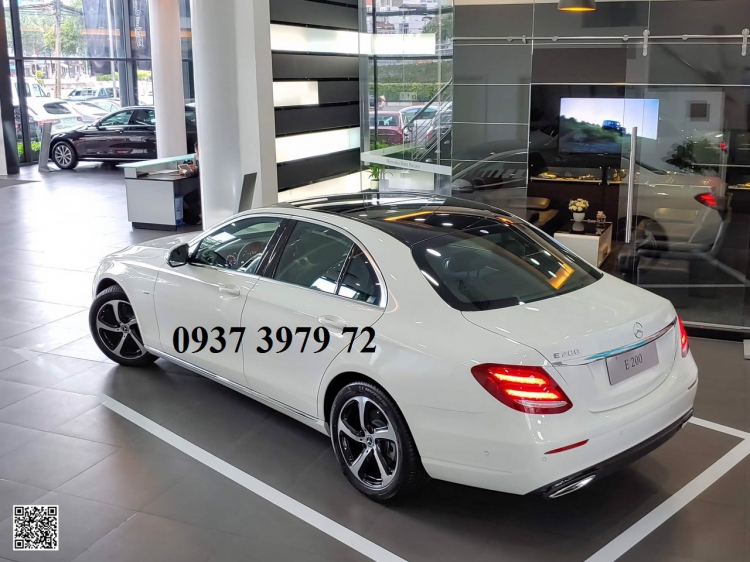 Mua xe và bảo dưỡng ở 2 đại lý Mercedes khác nhau có bị phân biệt đối xử không?