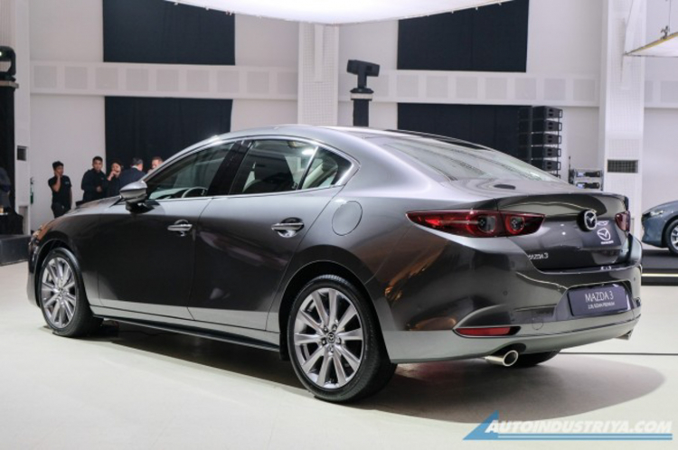 Mazda3 thế hệ mới ra mắt tại Philippine với giá từ 572 triệu đồng Mazda3 thế hệ mới ra mắt tại Philippine với giá từ 572 triệu đồng