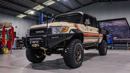 patriot-campers-toyota-land-cruiser-supertourer-desert-ops.jpg