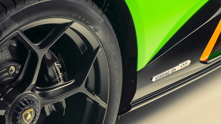 Lamborghini Aventador SVJ 63 Roadster: Phiên bản ‘’níu kéo thanh xuân’’ dòng Aventador