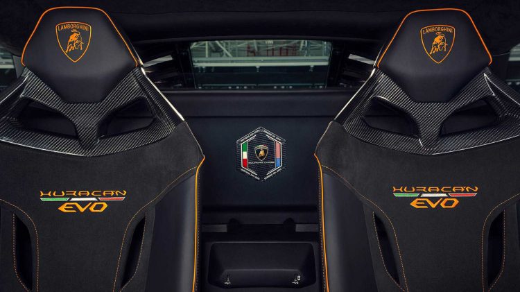 Lamborghini Aventador SVJ 63 Roadster: Phiên bản ‘’níu kéo thanh xuân’’ dòng Aventador