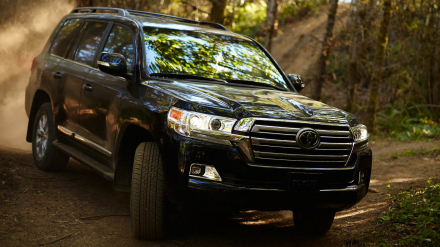 otosaigon-toyota-land-cruiser (3).jpg