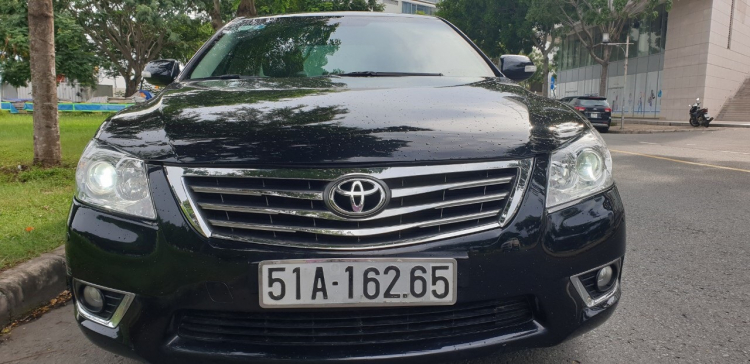 bán Toyota Camry 2.4G SX năm 2011, ĐK cuối 2011 màu đen, số tự động