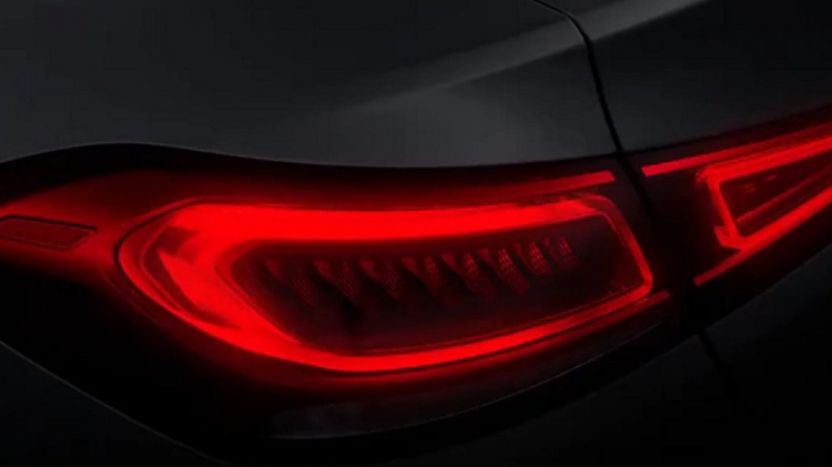 Mercedes-Benz GLE Coupe lộ đèn đuôi trước thềm ra mắt