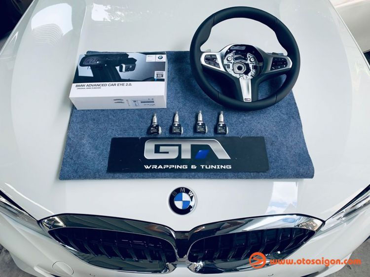BMW 3 Series (G20) nâng cấp options đầu tiên tại Việt Nam: Thay vô lăng có lẫy số