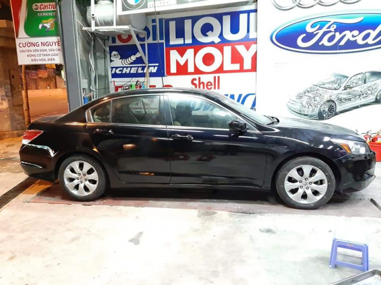 Hơn 10 năm sử dụng, Toyota Camry nhập Mỹ bán lại ngang giá Accent