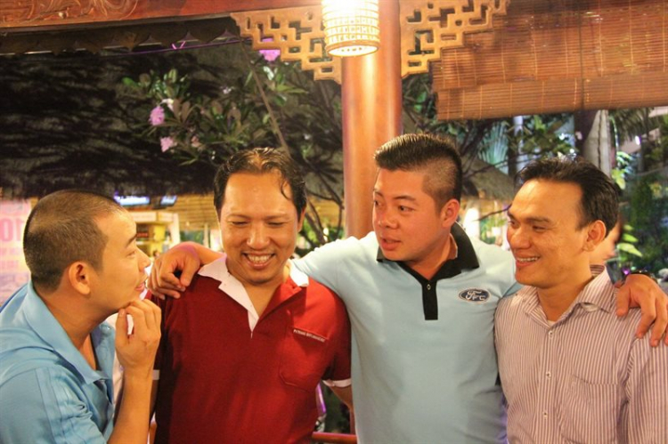 Một vài hình ảnh buổi tiệc ra mắt thành viên mới của chi hội FFC Một vài hình ảnh buổi tiệc ra mắt thành viên mới của chi hội FFC